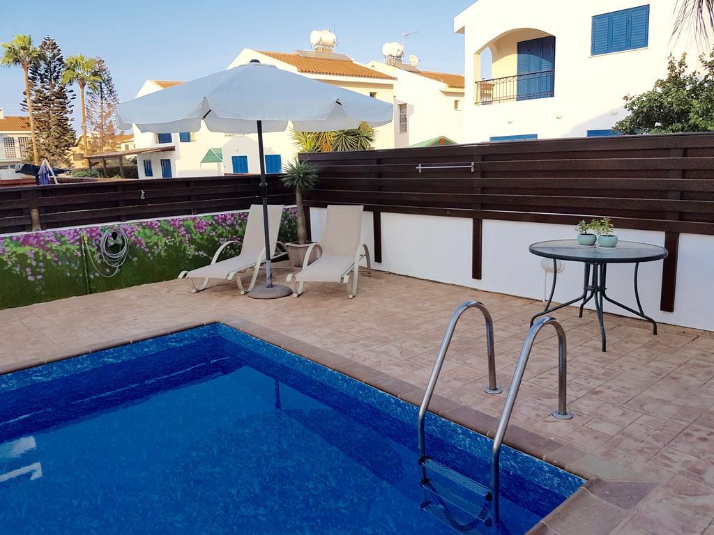 Villa Charlotte Протарас Екстериор снимка