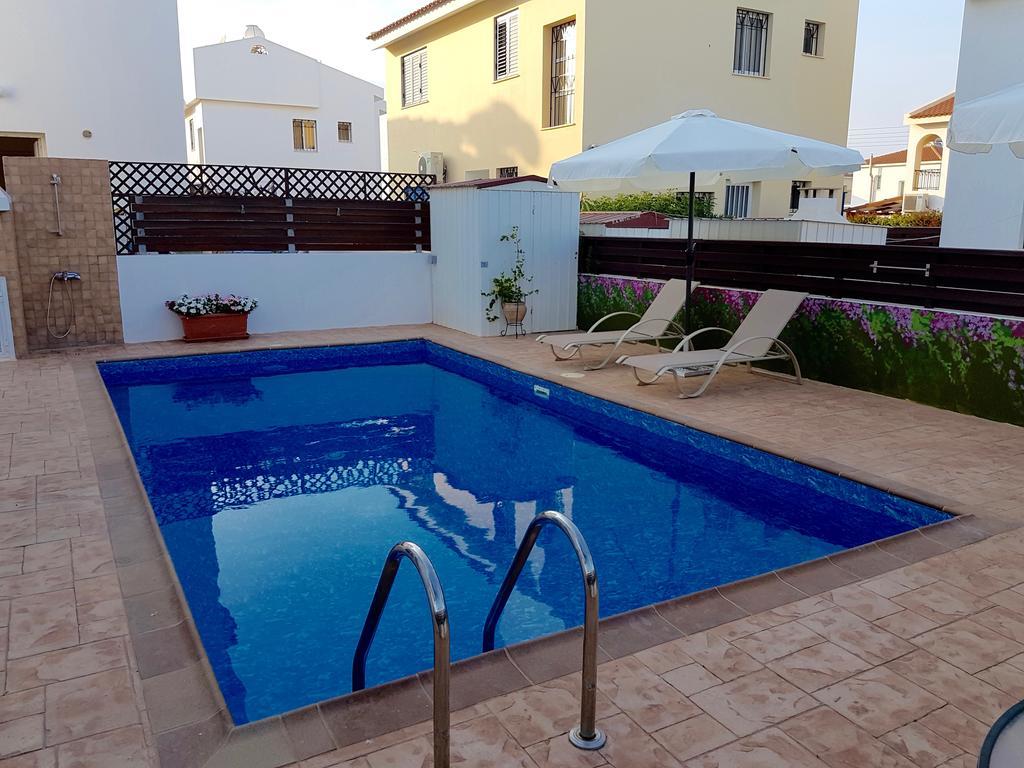 Villa Charlotte Протарас Екстериор снимка