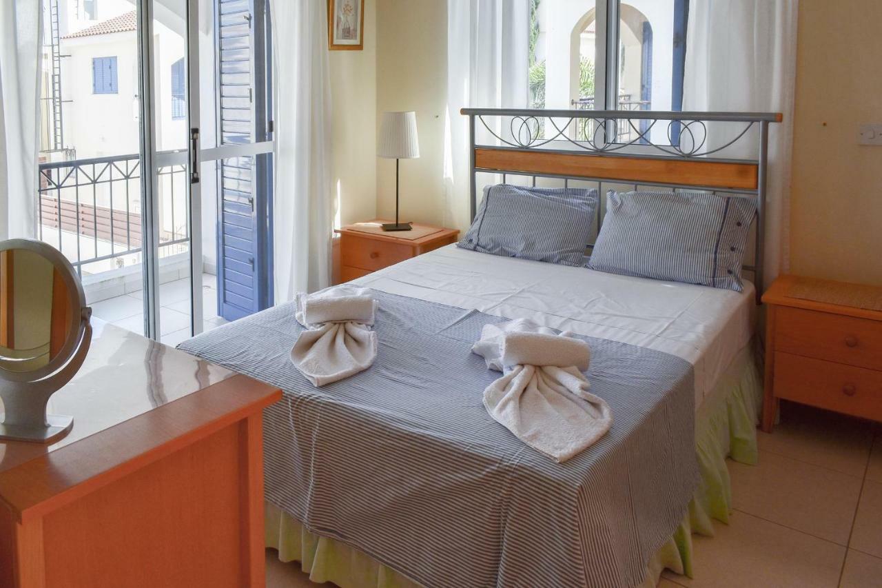 Villa Charlotte Протарас Екстериор снимка