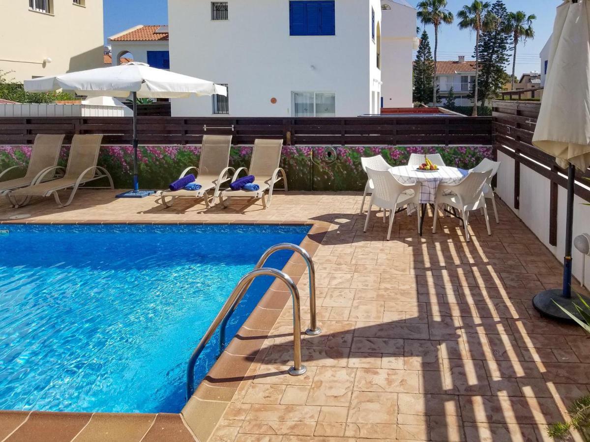 Villa Charlotte Протарас Екстериор снимка