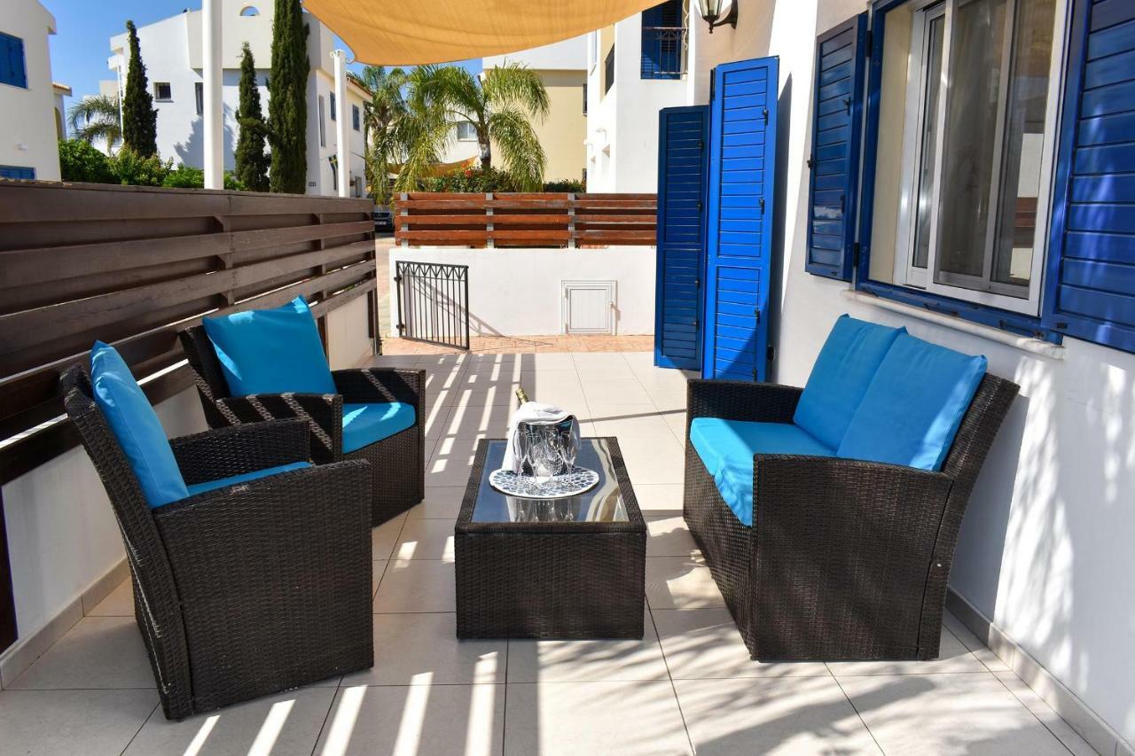Villa Charlotte Протарас Екстериор снимка