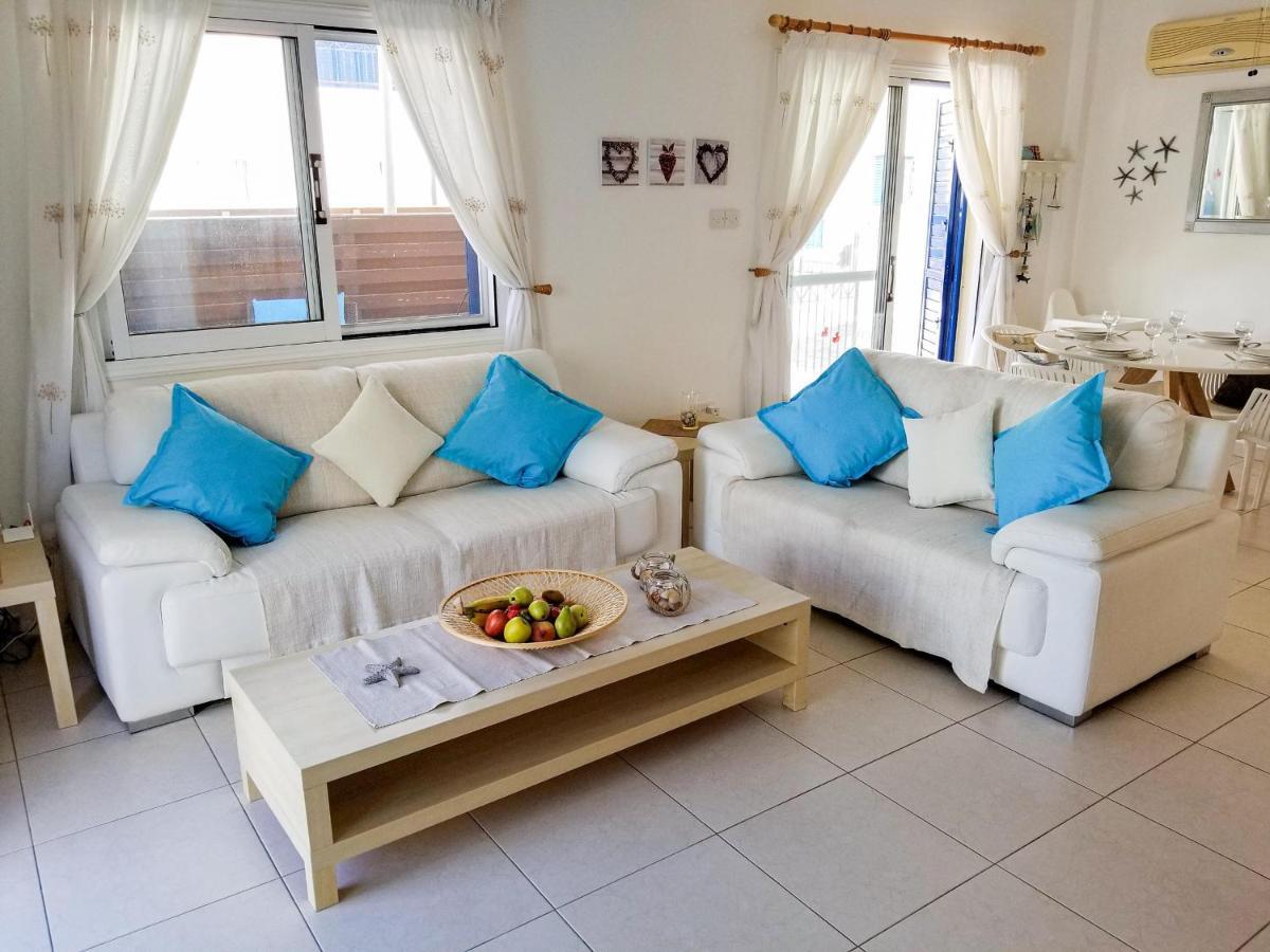 Villa Charlotte Протарас Екстериор снимка