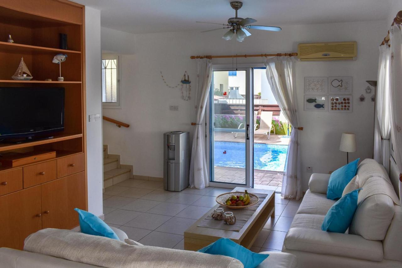 Villa Charlotte Протарас Екстериор снимка